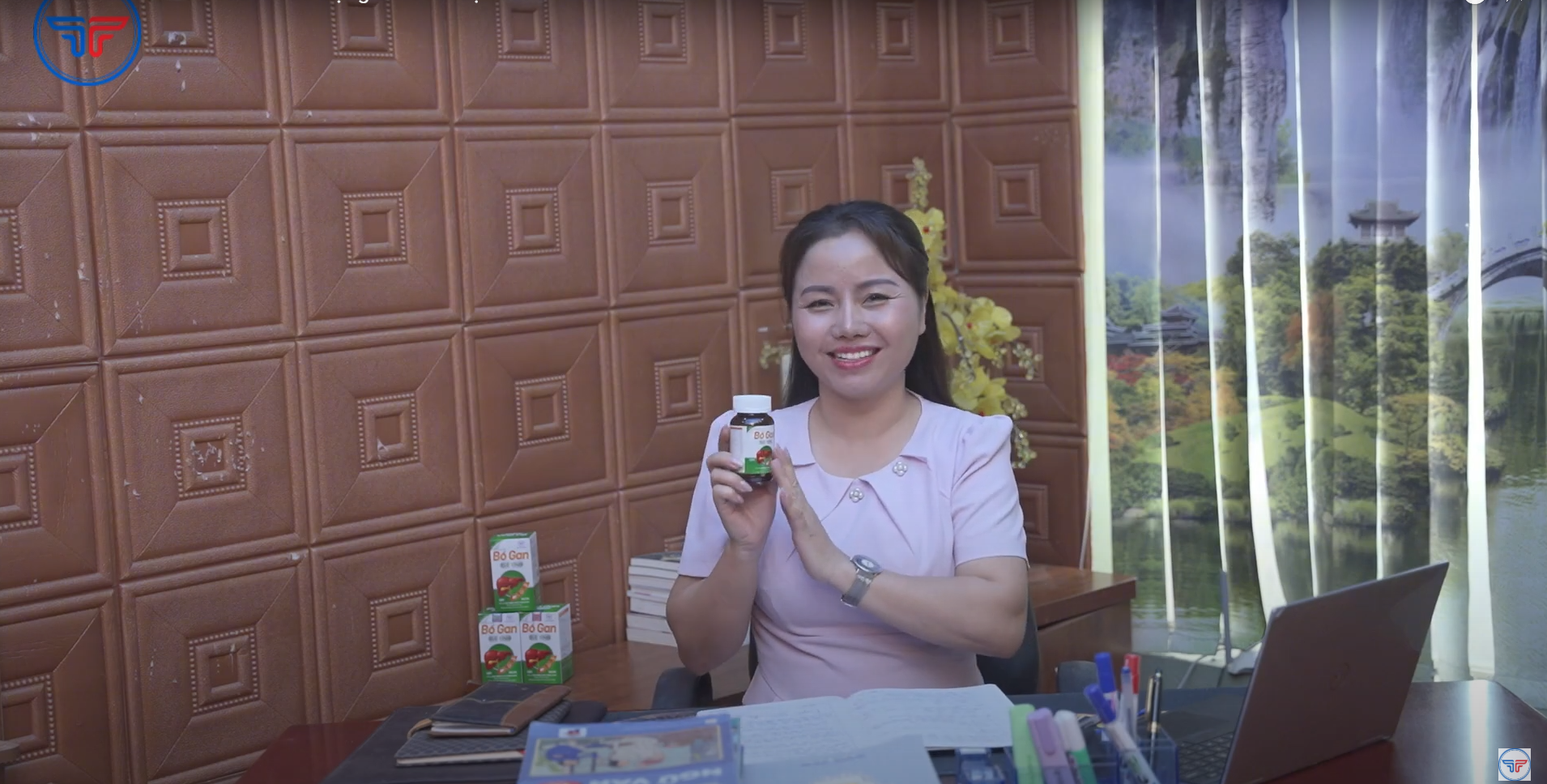 Cô Minh giáo viên chia sẻ niềm vui sau khi dùng Bổ gan Tuệ Tĩnh